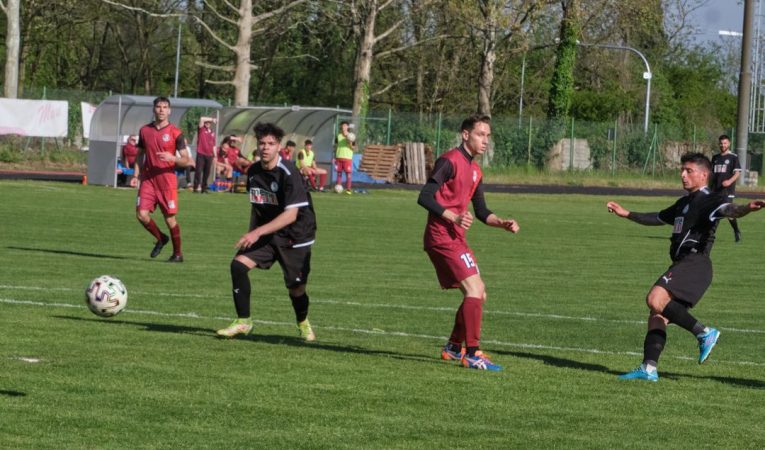 DSCF6094 69 mm f 13 1600 iso 1-2400 s 23-04-16